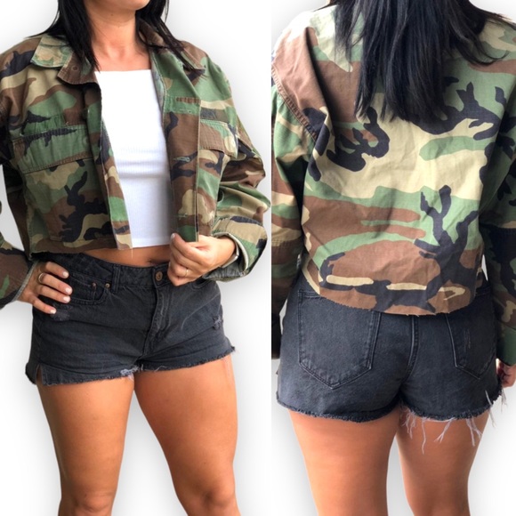 Vintage cropped camo army jacket. | Size XS - L | grunge aesthetic - Picture 8 of 8